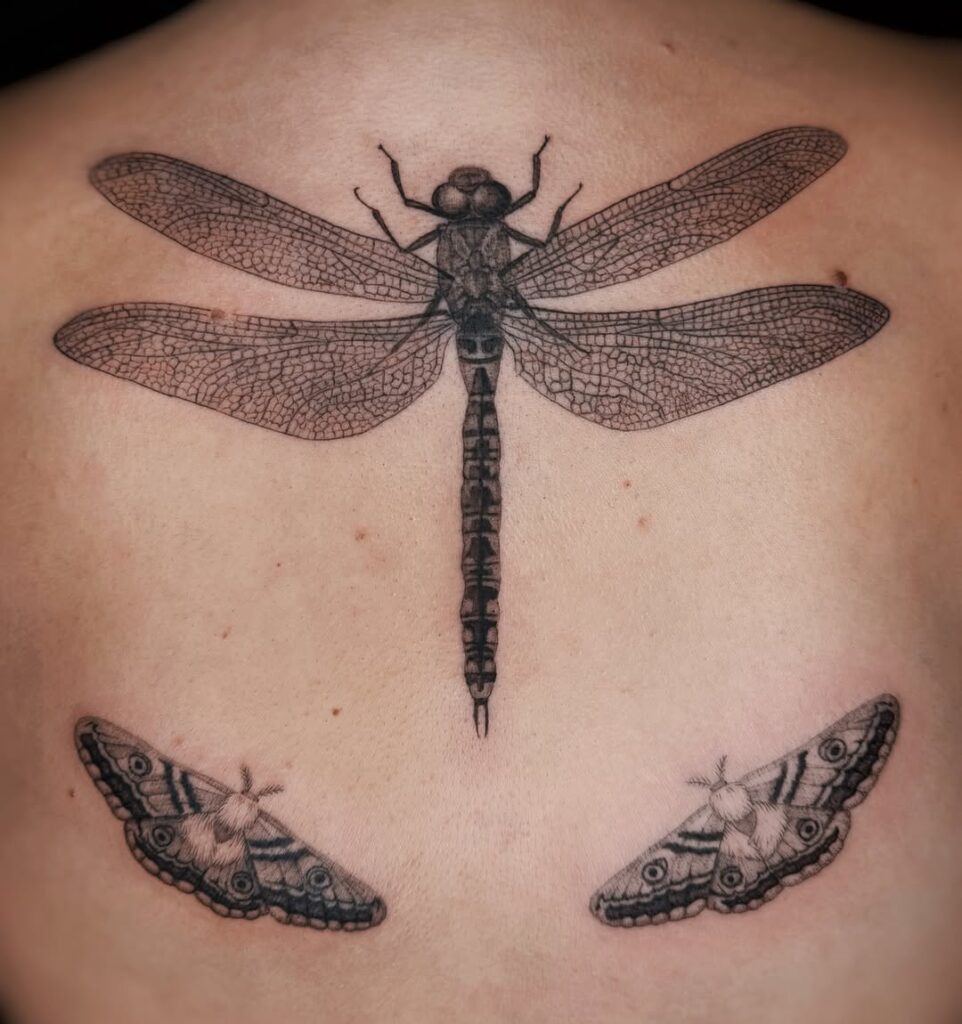 blackwork tattoo berlin